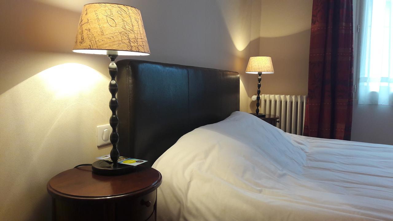 Hotel Les Aubepines Illiers-Combray Bagian luar foto
