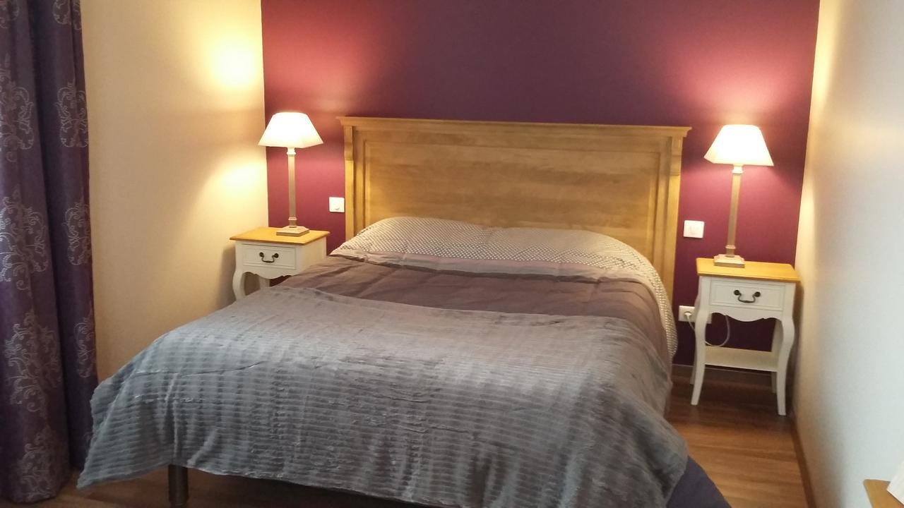 Hotel Les Aubepines Illiers-Combray Bagian luar foto